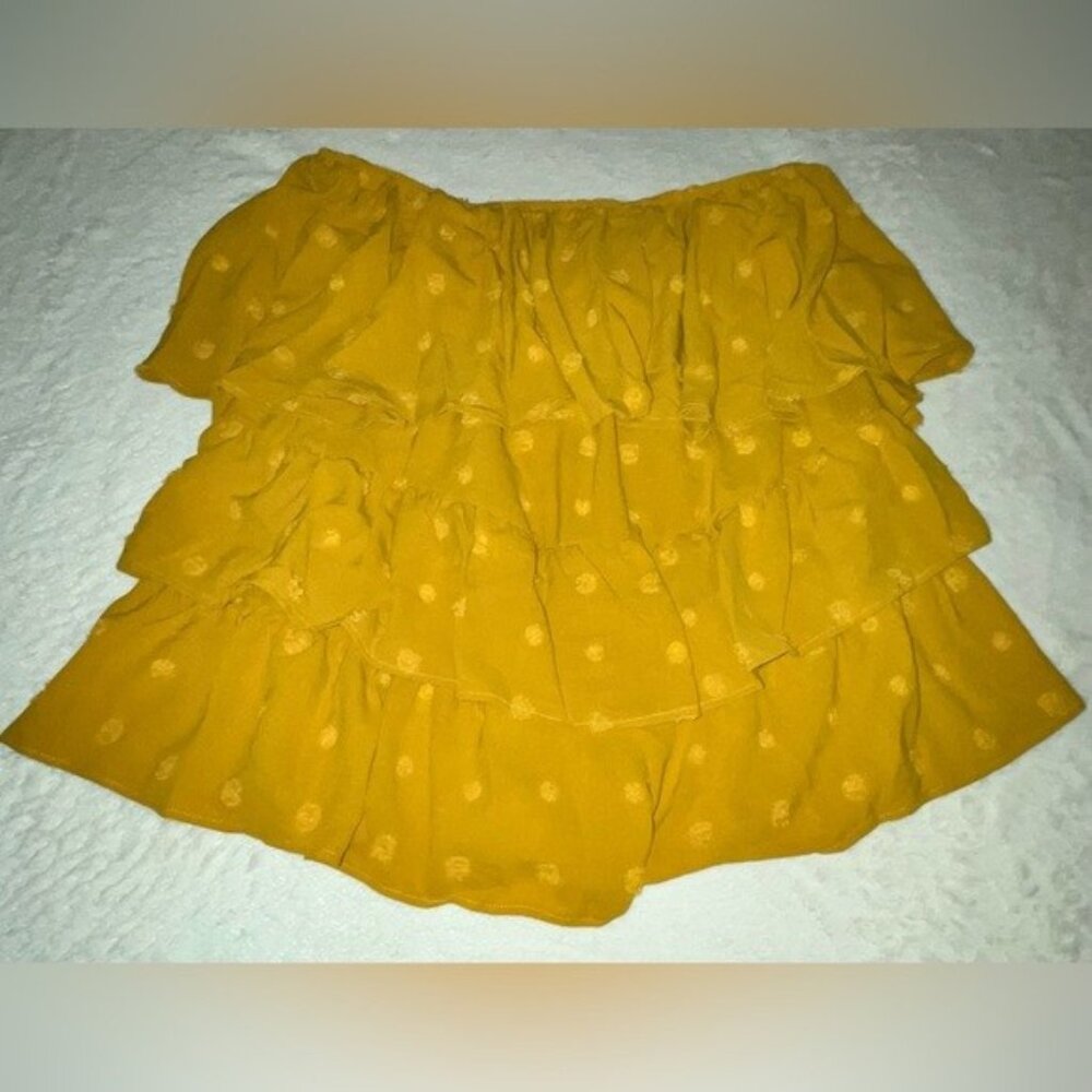 Belongs Strapless Ruffled Romper - Picture 8 of 12